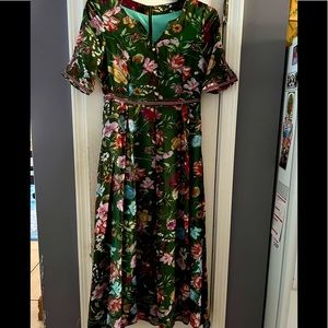 Pretty green flower dress